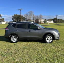 2015 Nissan
X-TRAIL ST-L