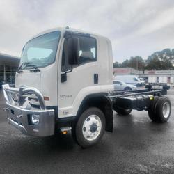 2024 Isuzu Fss 110-210 4X4