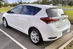 2016 Toyota
Corolla Ascent Sport