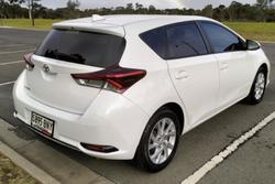 2016 Toyota
Corolla Ascent Sport