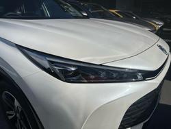 2024 MG HS Vibe SAS23 MY24 Pearl White