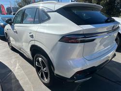 2024 MG HS Vibe SAS23 MY24 Pearl White