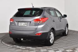 2013 Hyundai
                ix35 SE