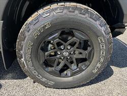 2022 Nissan
Navara SL Warrior