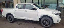 2025 Mazda
                BT-50 XT