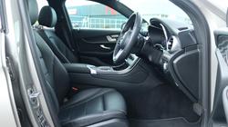 2022 Mercedes-Benz
GLC-Class GLC200