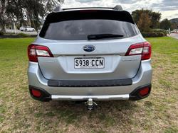 2019 Subaru
Outback 2.5i
