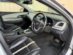 2017 Holden
Calais