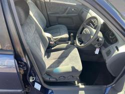 2000 Ford
Laser LXi