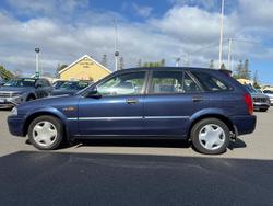2000 Ford
Laser LXi