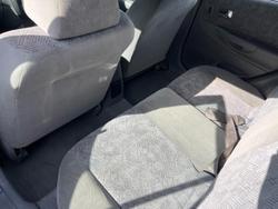 2000 Ford
Laser LXi