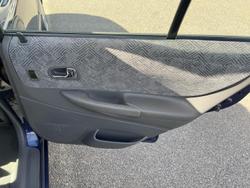 2000 Ford
Laser LXi