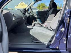 2000 Ford
Laser LXi