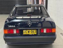 1993 Mercedes-Benz 180E W201 Blue