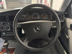 1993 Mercedes-Benz 180E W201 Blue