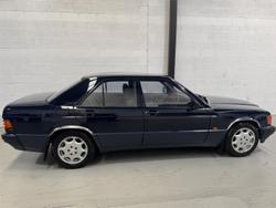 1993 Mercedes-Benz 180E W201 Blue