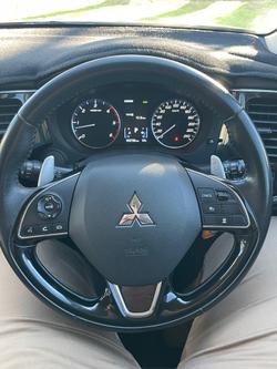 2017 Mitsubishi
Outlander LS Safety Pack