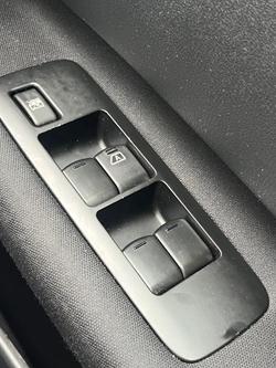 2013 Nissan
Dualis ST