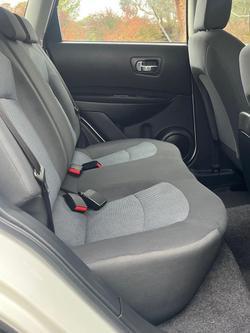 2013 Nissan
Dualis ST