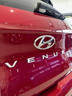 2025 Hyundai
Venue Elite