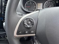 2017 Mitsubishi
Triton GLX+