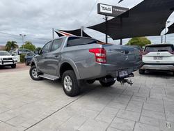 2017 Mitsubishi
Triton GLX+