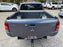 2017 Mitsubishi
Triton GLX+