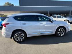 2022 Hyundai
Santa Fe Highlander