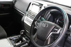 2020 Toyota
                Landcruiser GXL