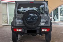 2025 Suzuki
Jimny GLX
