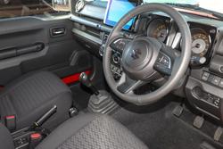 2025 Suzuki
Jimny XL