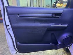 2018 Toyota
Hilux Workmate