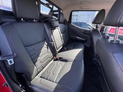 2025 Nissan
Navara PRO-4X