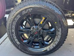 2025 Nissan Navara PRO-4X D23 MY25 4X4 Dual Range Burning Red