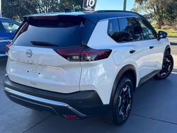 2025 Nissan X-TRAIL N-TREK T33 MY25 4X4 On Demand Ivory Pearl / Black Roof
