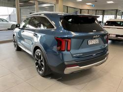 2024 Kia
Sorento GT-Line