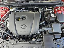 2025 Mazda
3 G25 Astina