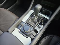 2025 Mazda
3 G25 Astina