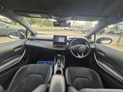 2019 Toyota
Corolla ZR Hybrid
