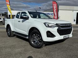 2024 Isuzu
D-MAX LS-U