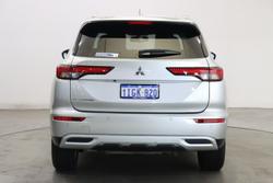 2024 Mitsubishi
                Outlander LS