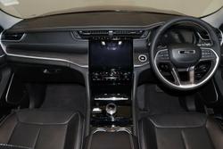 2023 Jeep
                Grand Cherokee Limited