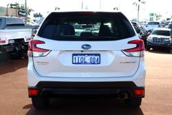 2022 Subaru
                Forester 2.5i