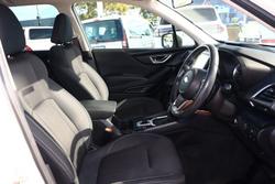 2022 Subaru
                Forester 2.5i