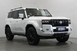 2024 Toyota
                Landcruiser Prado VX