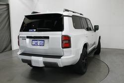 2024 Toyota
                Landcruiser Prado VX