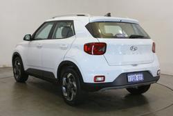 2022 Hyundai
Venue Active