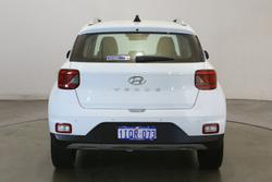 2022 Hyundai
Venue Active