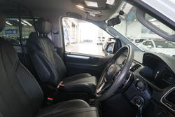 2023 LDV
                G10 +