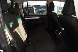 2024 Toyota
Hilux SR5 Hi-Rider